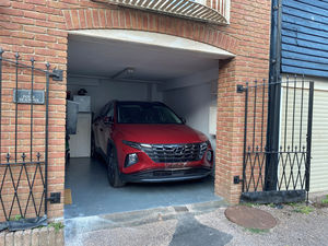 Photo 10- click for photo gallery